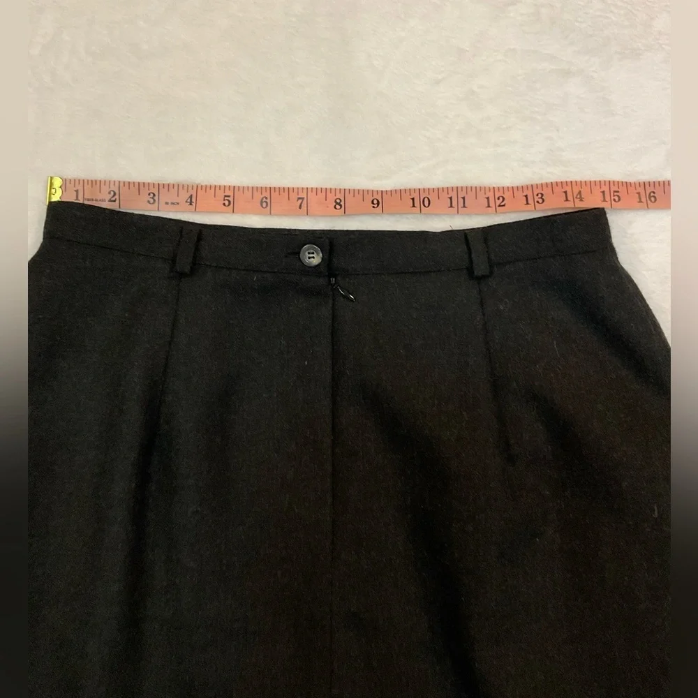 Vintage Jones New York Charcoal Pencil Skirt